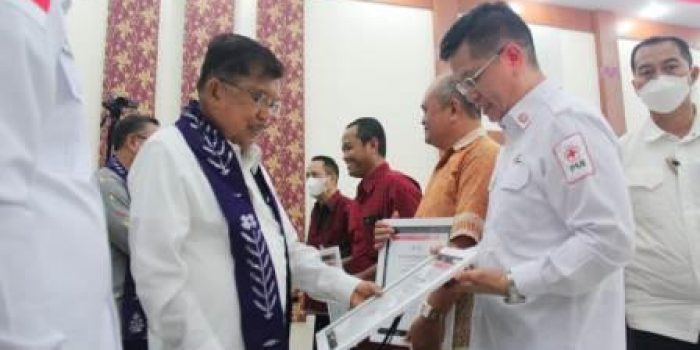 Dewan Kehormatan dan Pengurus PMI Sulteng Dilantik