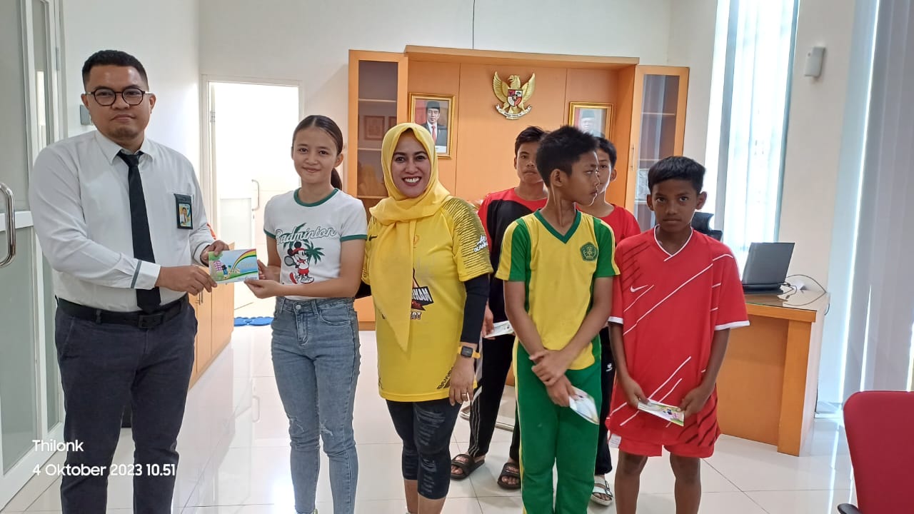 Bank Sulteng Parigi Beri Hadiah Bagi Pemenang Tarkam Rayon II