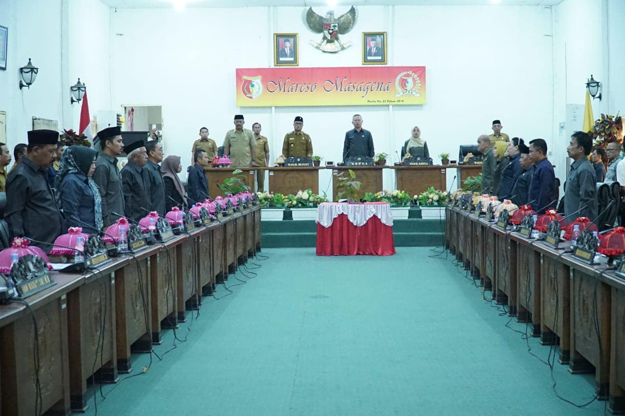 Wabup Sigi Hadiri Rapat Paripurna Pengambilan Dua Raperda