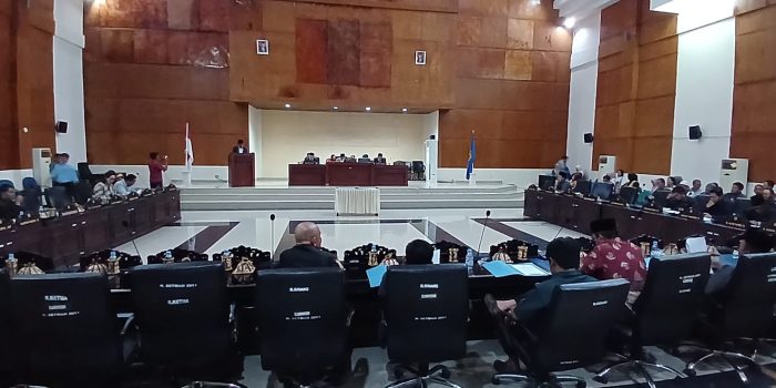 Sekda Instruksikan Tim Pendapatan Daerah Pro Aktif Dalam Pembahasan Raperda APBD