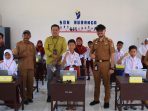 Zulfinasran tinjau Beberapa SD Di Ampibabo