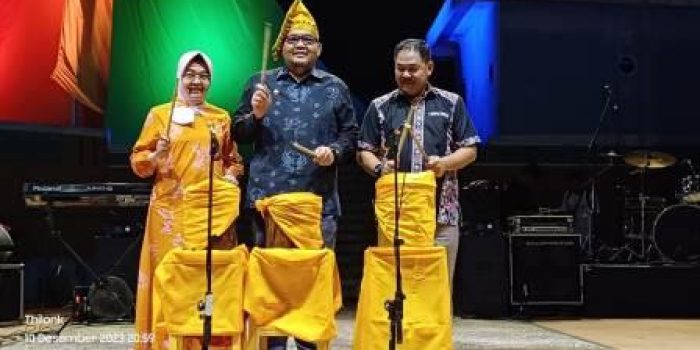 Pj Bupati Parigi Moutong Tutup Festival Teluk Tomini 2023