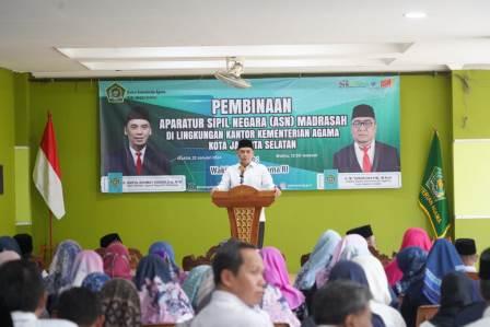 Wamenag Ingakan ASN Jangan Saling Mencaci Pada Pemilu 2024