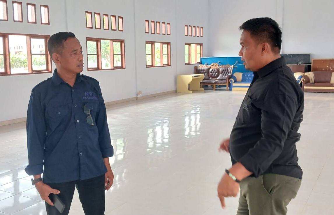 KPU Monitoring Kesiapan Gudang Logistik Pemilu di Kecamatan Parigi
