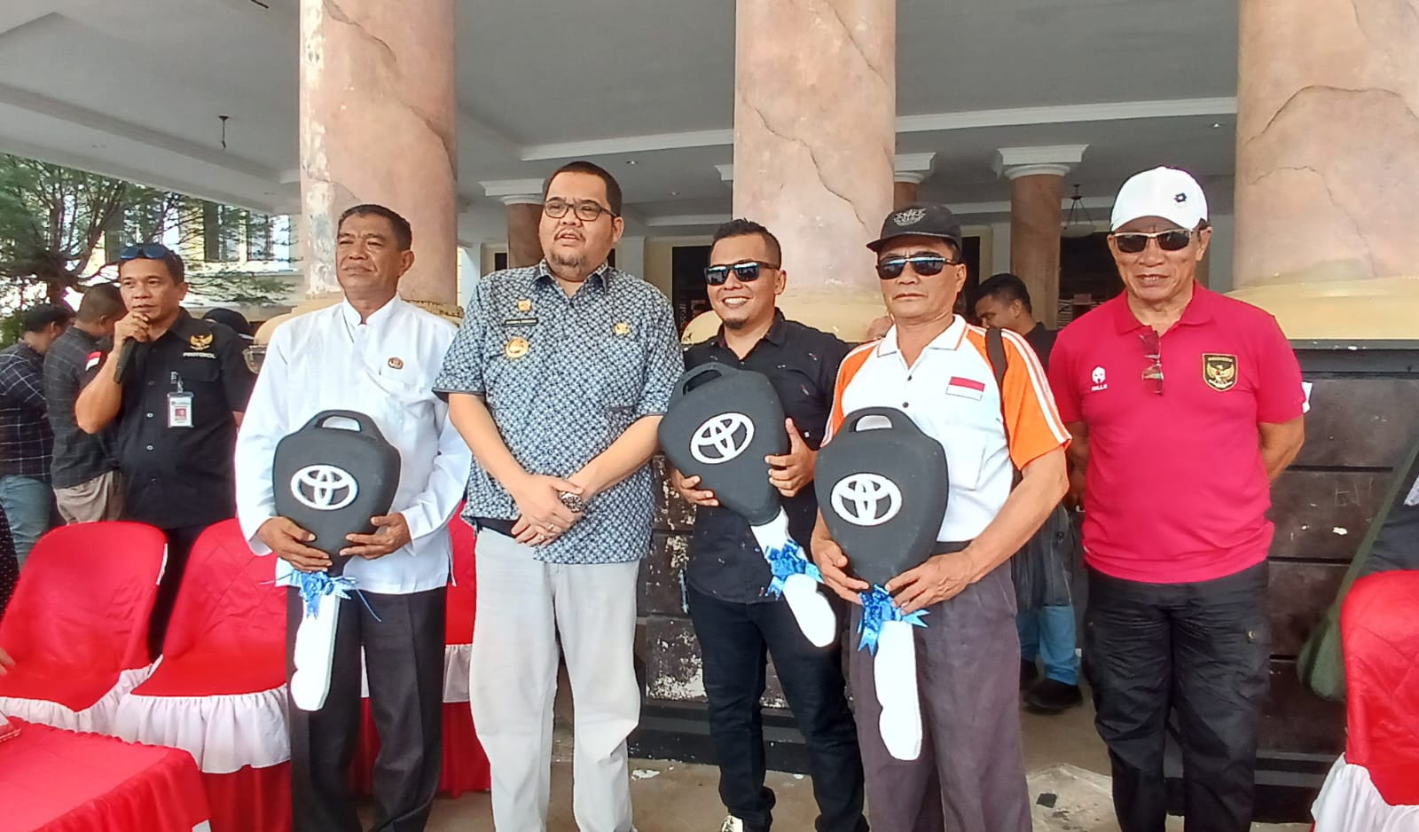 23 Camat di Parimo Dapat Kendaraan Operasional Sewaan