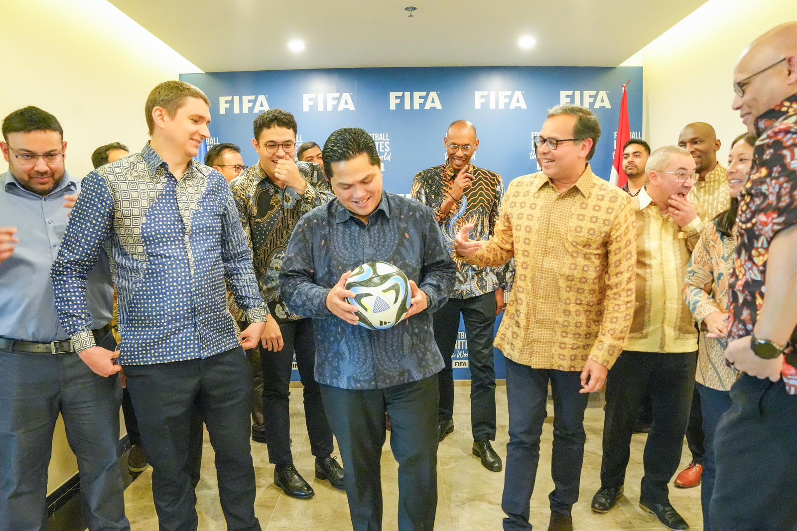 Erick Thohir Pamer Training Center Bali United kepada Delegasi FIFA