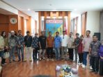 19 Kades se Kecamatan Ampibabo Temui Gubernur