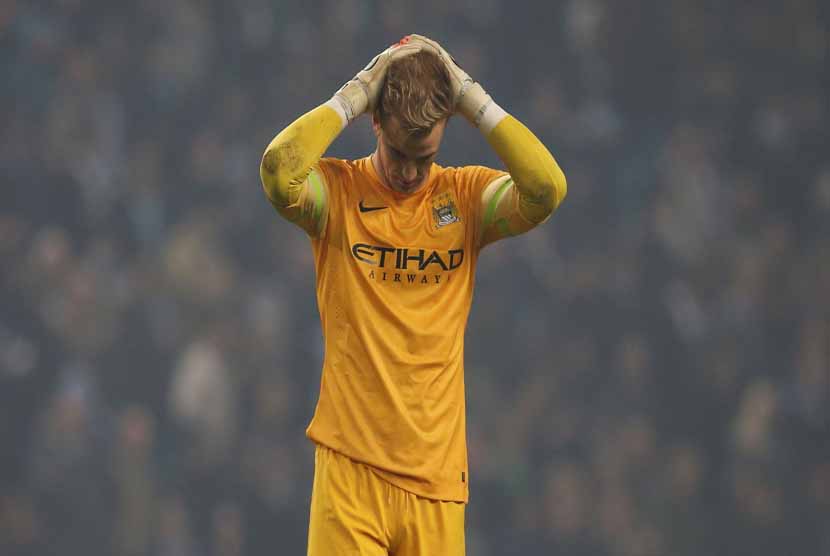 Kiper Buangan Pep Guardiola Ini Umumkan Segera Pensiun