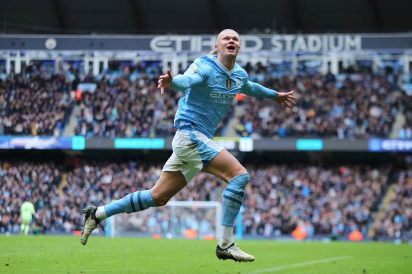Dua Gol Haaland Antarkan Manchester City ke Puncak Klasemen Liga Primer Inggris