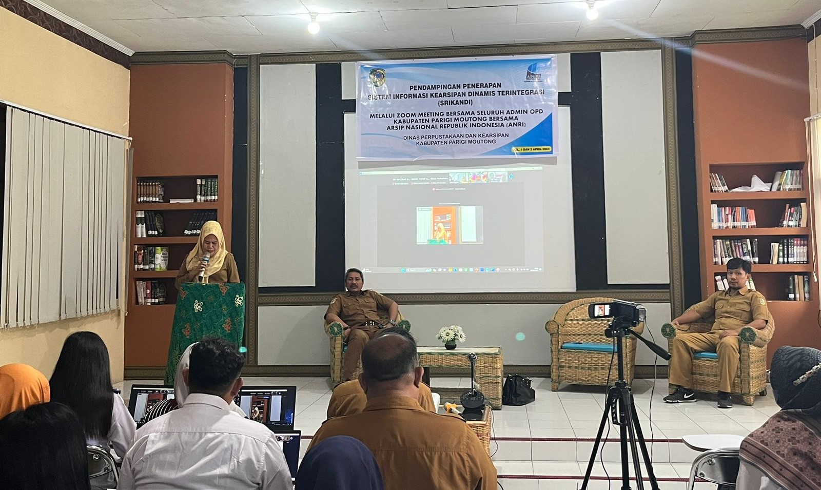Dinas Perpustakaan dan Kearsipan Parimo Gelar Pendampingan Penerapan Aplikasi SRIKANDI