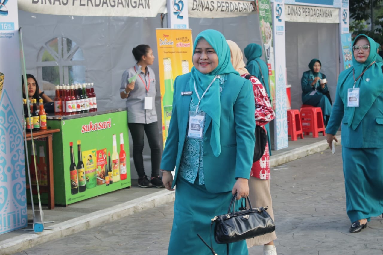 Ketua Dekranasda Parimo Hadiri Acara HUT ke- 44 Dekranasda di Surakarta