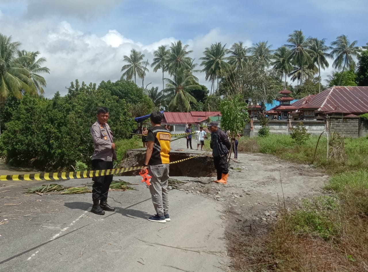 Jalan Penghubung Dua Kabupaten di Sulteng Putus