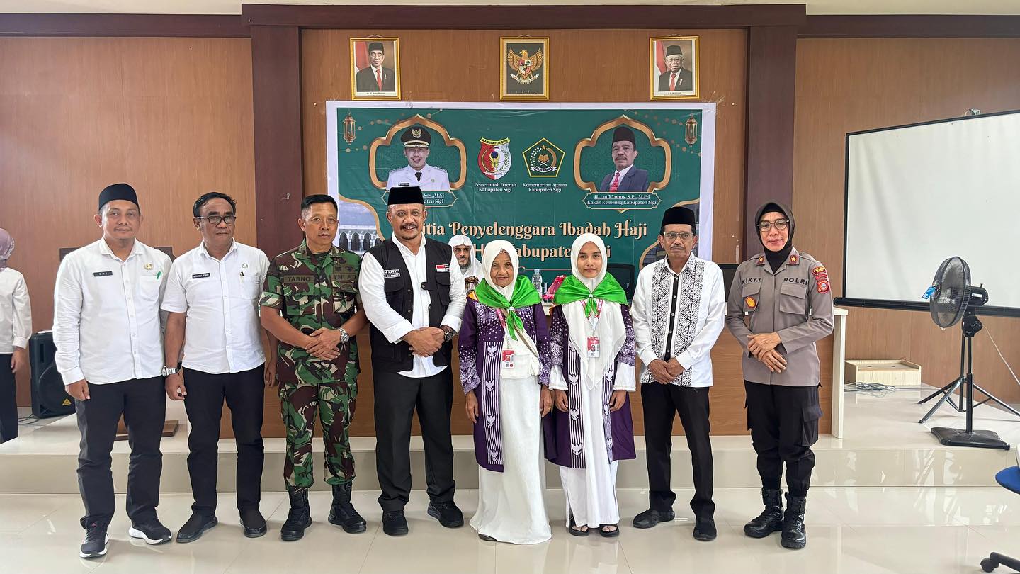 109 Jemaah Haji Kabupaten Sigi Diberangkatkan ke Mekkah