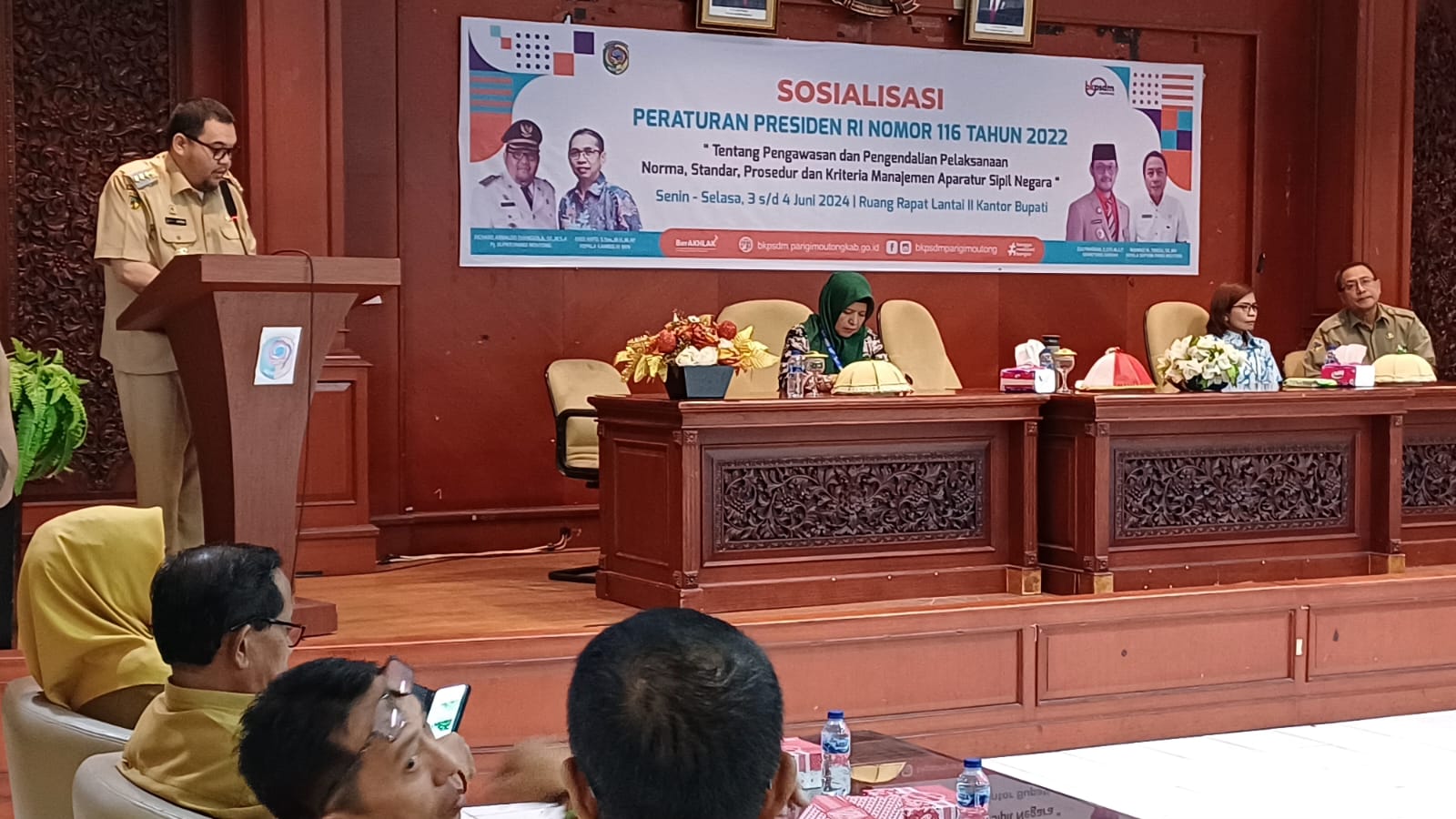 Pj Bupati Buka Kegiatan Sosialisasi Peraturan Presiden RI Nomor 116 Tahun 2022
