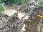 Tinjau Lokasi Banjir, Menteri PU: Penanganan Darurat Sungai Tuntang Sedang Dipercepat