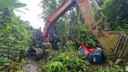 Satgas PHL di PETI Alo’o Diwarnai Lemparan Batu,Sejumlah Barang Bukti Diamankan
