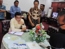 Komitmen Bebas Narkoba, Bupati Parimo dan Jajaran Jalani Tes Urine