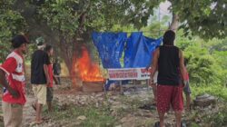 Bentuk Penolakan, Warga Baliara Bakar Tenda Penambang Galian C.