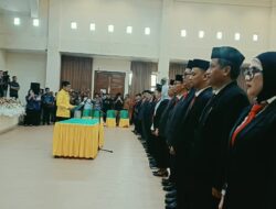 Lantik 18 Pejabat, Bupati Parimo Tak Minta Apa-apa Hanya Tuntut Kerja Nyata